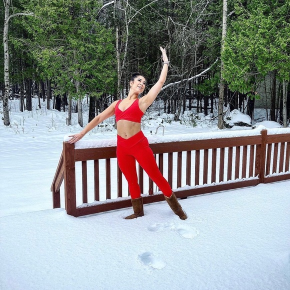 Fabletics Oasis PureLuxe HW Crossover 7/8 Legging Small - Picture 2 of 3